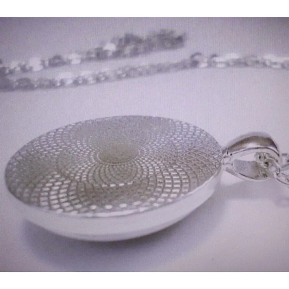 Elegant Moon Beauty Necklace 20